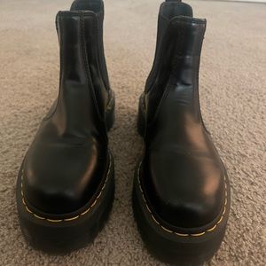 Platform Dr. Marten booties!